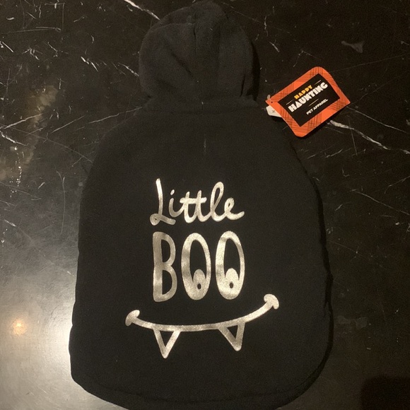 Little Boo size medium dog jacket/hoodie - Picture 2 of 6